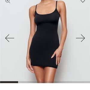 Skims Fits Everybody black slip dress M